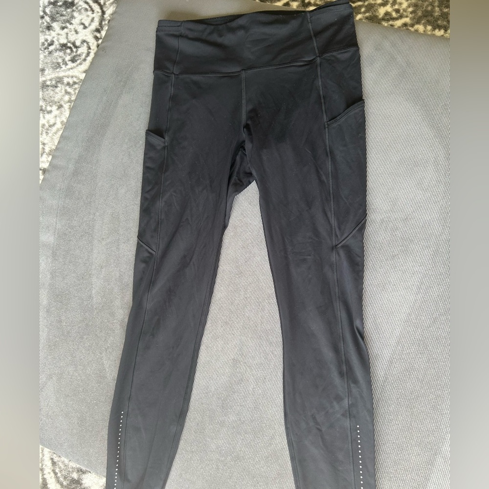 Lululemon leggings!